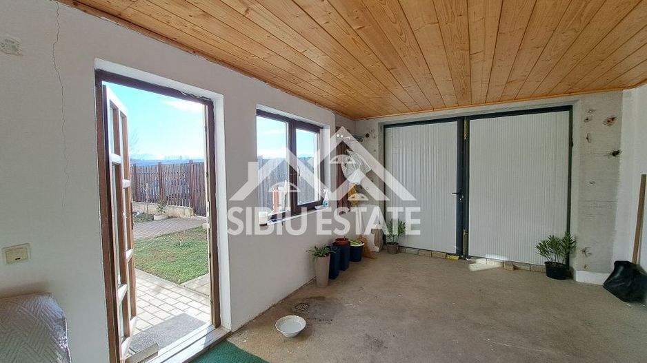 Casa Sibiu cu pivnita si garaj, curte mare - Schiță 11
