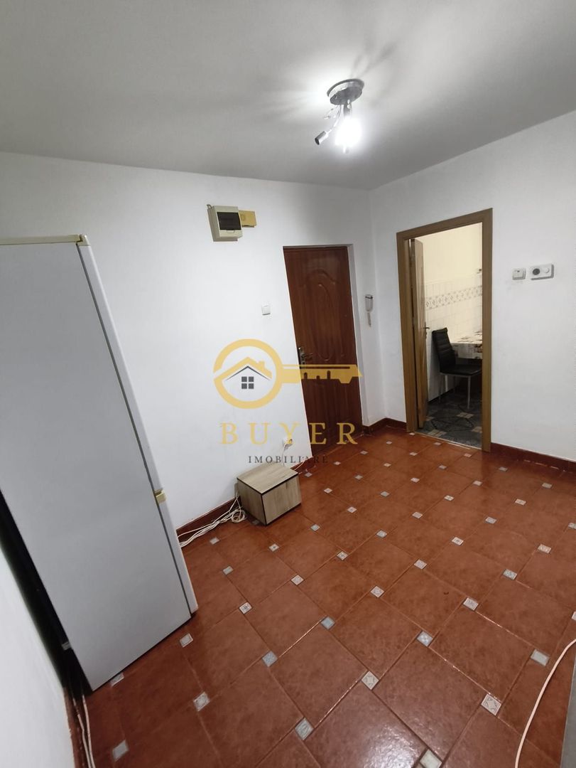 Apartament cu 2 cam si 2 balcoane si pivnita- Etaj 4/5 - Poză 2