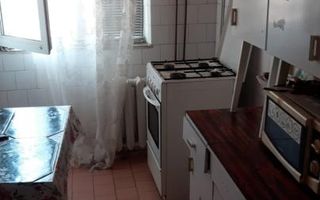 🏡 Apartament 2 camere, 50 mp, etaj 3 – Zona Dâmbovița - Poză 1