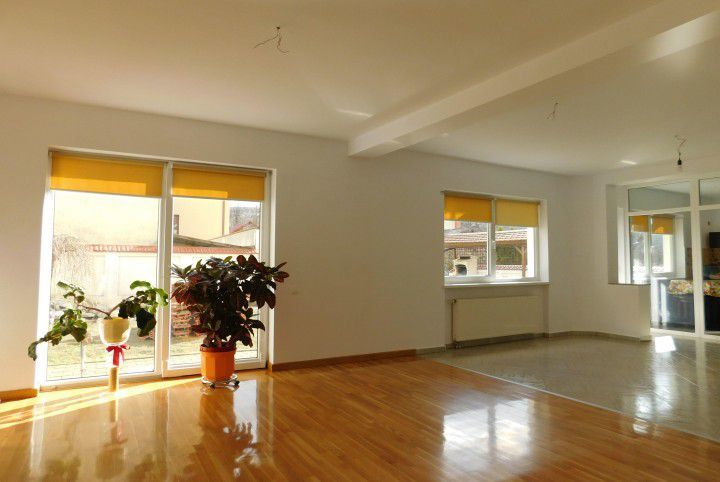 Vilă spectaculoasă de închiriat, parcare 10 locuri, Grădina Botanică - Poză 7