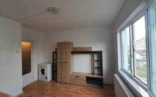 Garsonieră 17 mp în Canta, bloc Contis, etaj 4/4, baie, centrală, mobilată, utilată, renovată - Poză 4