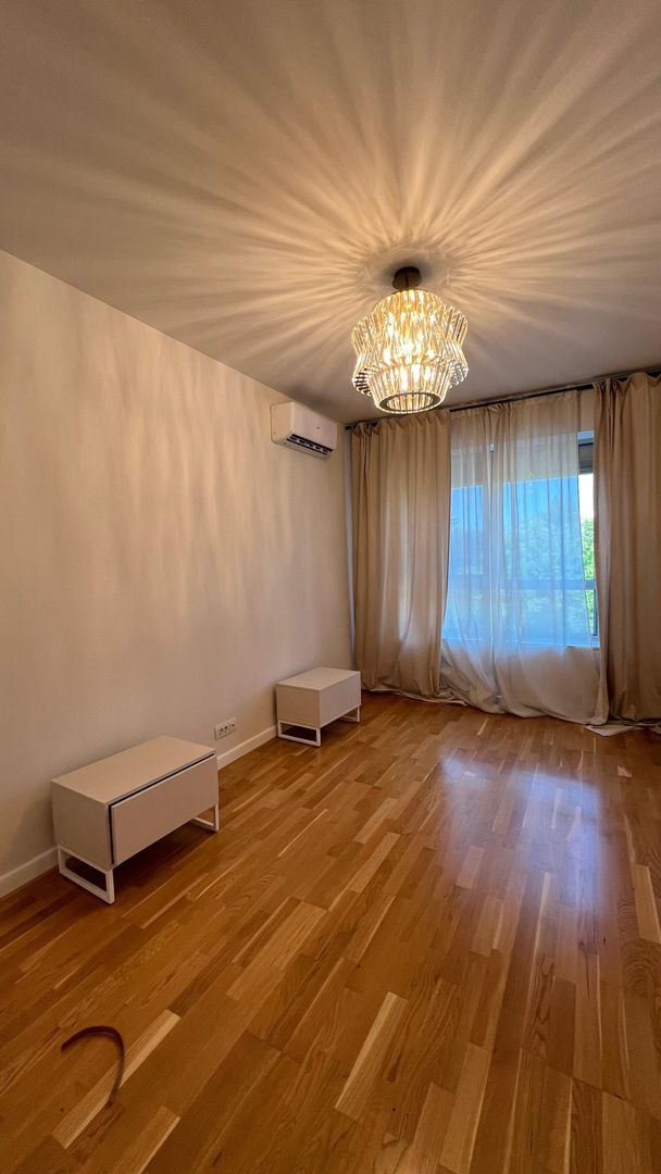 4 camere | loc de parcare cu priza electrica - Poză 7