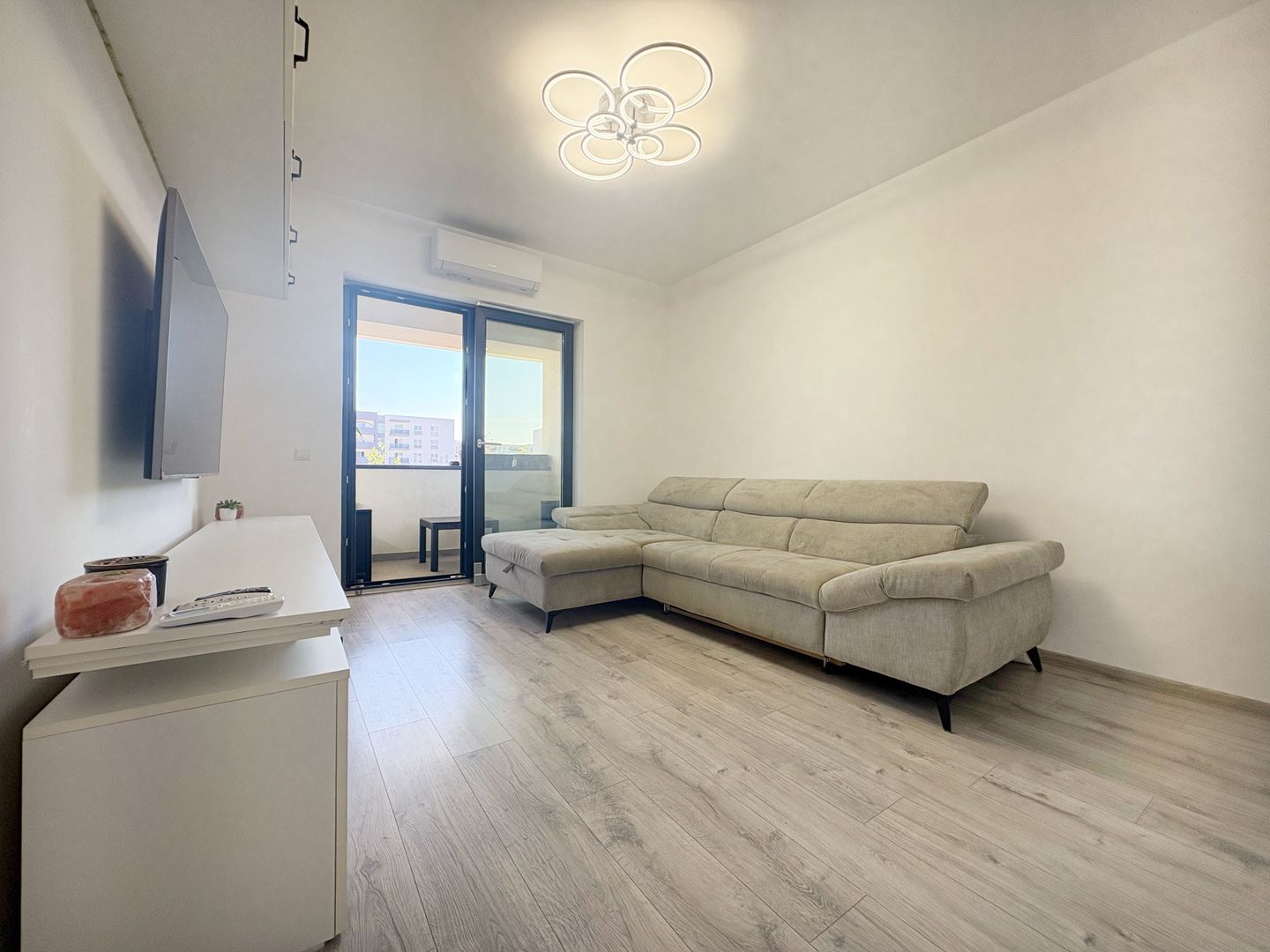 2 camere decomandat mobilat, finisaje premium, Pallady, Calitei - Poză 4