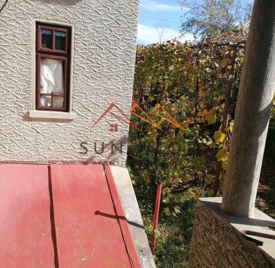 Casa 2 camere decomandate, teren 1931 mp, Cocorastii Caplii, Prahova - Poză 2