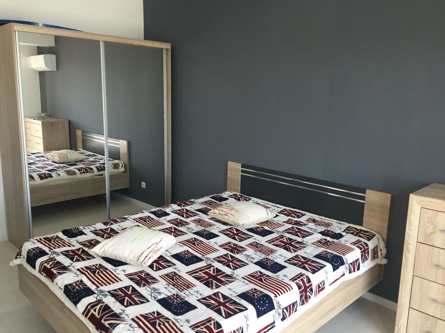 Apartament pe malul Mării, Mamaia! 2 camere 63mp suprafață. Mobilat. - Poză 5