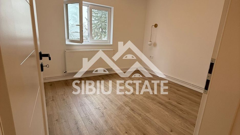 Locație excelentă! Apartament 3 camere renovat, etaj 1, Sibiu - Poză 9