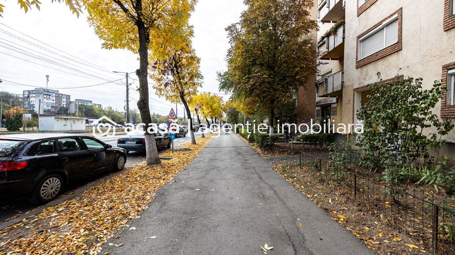 Rezervat Apartament cu 3 camere decomandat in Zona 300 - Poză 7