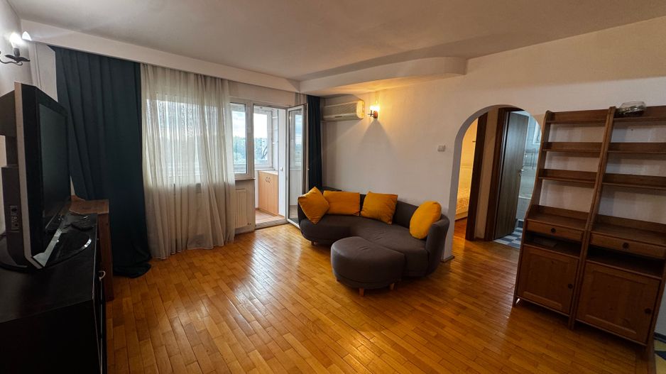 Apartament parcul Tineretului - Poză 1