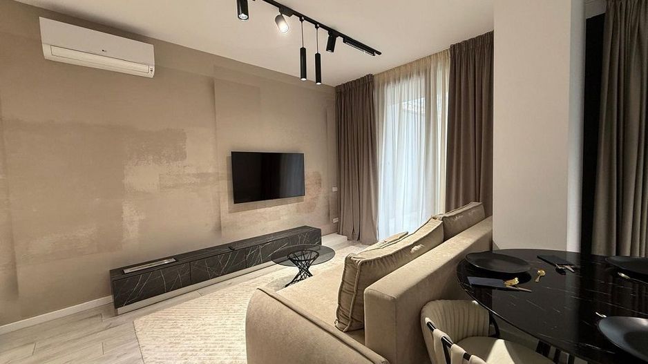 Duplex 3 camere | Herastrau | 2 locuri de parcare subterane | Terasa spatioasa - Poză 2