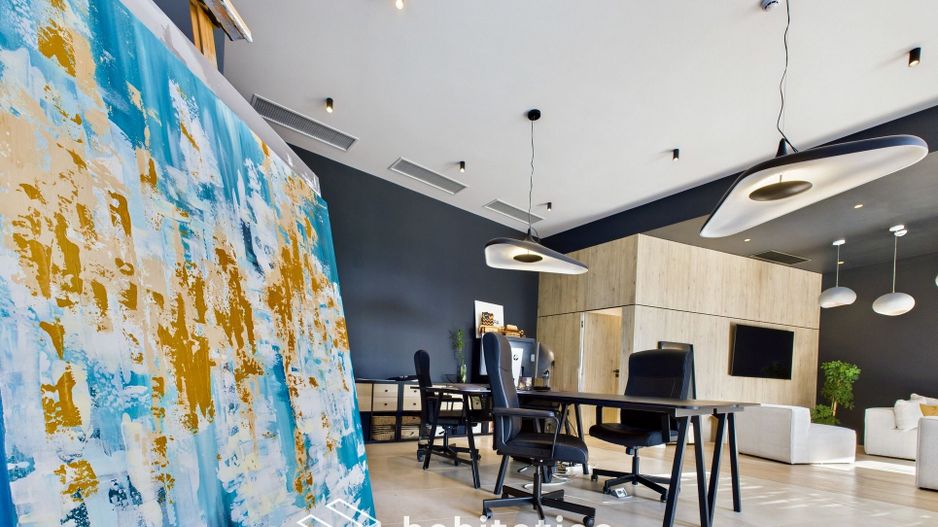 Spațiu comercial de închiriat la City of Mara - Birou/Showroom - Poză 10