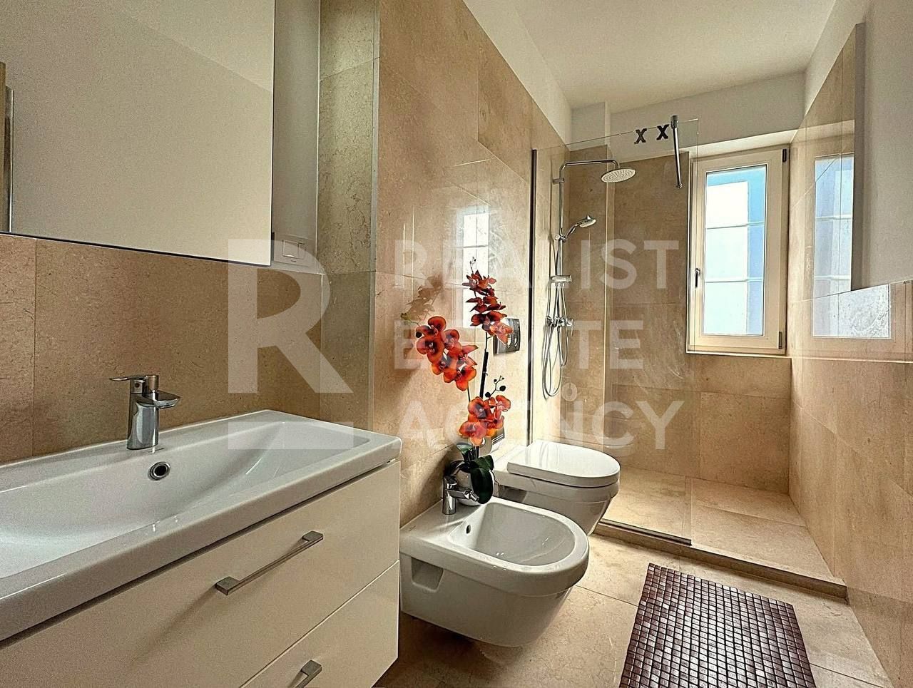 Casă duplex de vânzare în Copou, lângă pădure |4 dormitoare | 160 mp - Poză 16