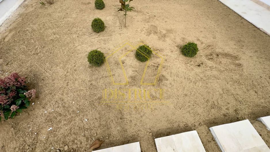 Casa superba cu 5 camere si garaj | Dumbravita - Poză 14