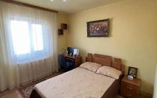 Apartament 3 camere decomandat / Str. V. Aaron - Poză 9
