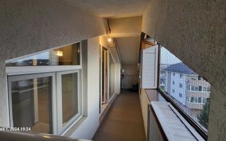 Vanzare apartament 3 camere, 2 bai, bloc 2016, parcare, 8 min metrou 1 Decembrie - Poză 3