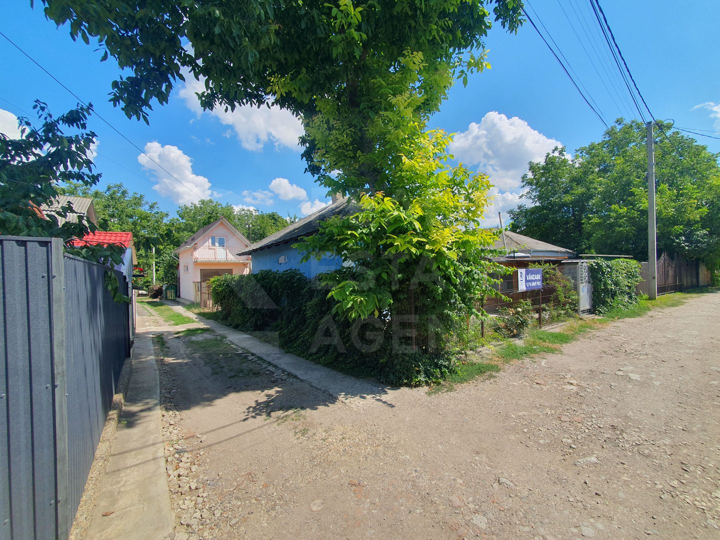 Vânzare casă într-o zonă liniștită și ecologică - Poză 10