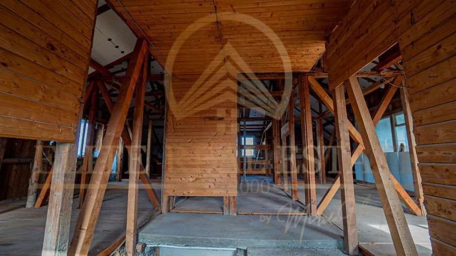 AGIGEA - Casa D+P+1E+M pe un teren de 631 mp cu deschidere la 2 străzi. - Poză 41