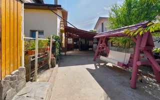 Vilă din cărămidă cu 4 dormitoare și 3 băi - Poză 17