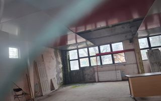 Spatiu industrial compus din doua corpuri in Orlat, central - Sibiu - Poză 5