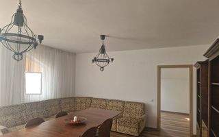 Apartament spațios cu 4 camere, în zona centrală Eroilor, Floresti. - Poză 1