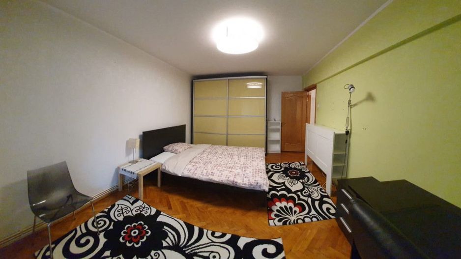 Inchiriere apartament spatios, Centru - Eremia - Poză 20
