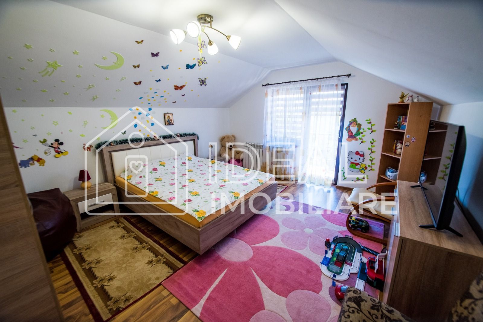 Casa Individuala cu 8 camere si 430 mp de curte, zona Calea Poplacii - Poză 29