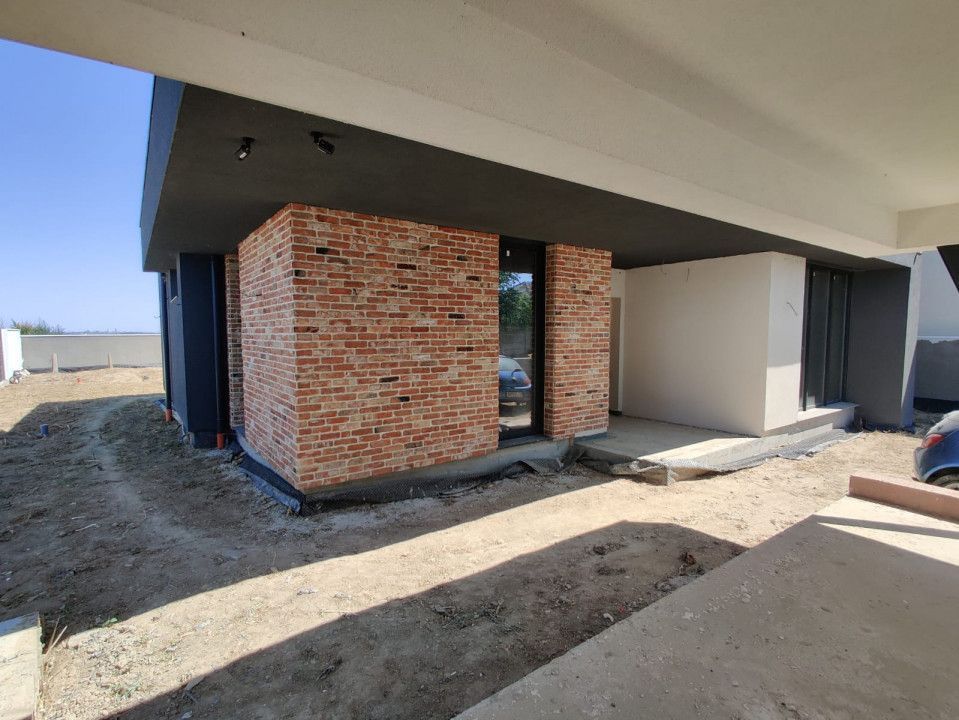 Palazu Mare - Casa desfasurata pe parter, proiect deosebit - Poză 64