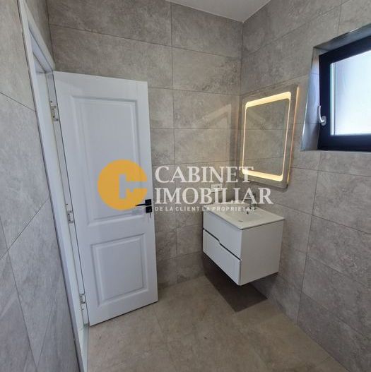 Vila Miroslava - langa Family Market - Asfalt - INTABULATA - Poză 7