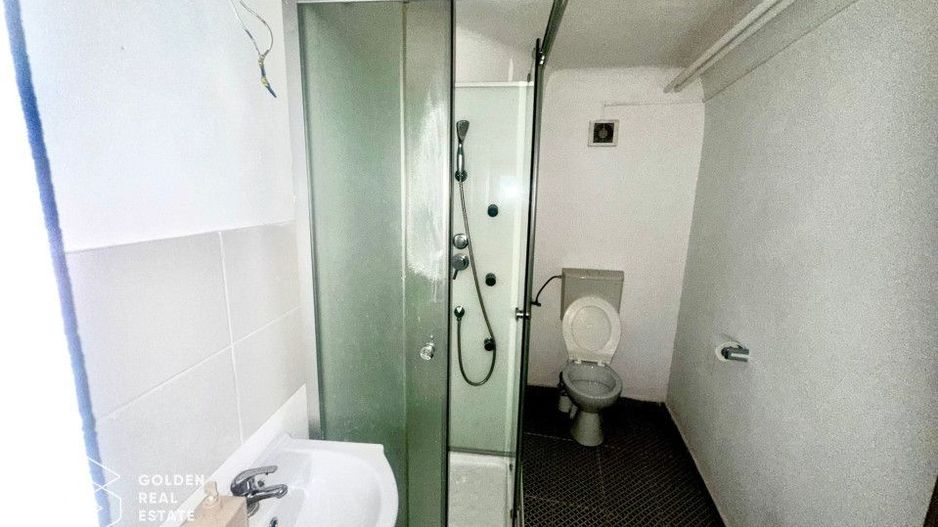 Spatiu comercial ultracentral, modern, 3 camere, locatie exceptionala - Poză 12