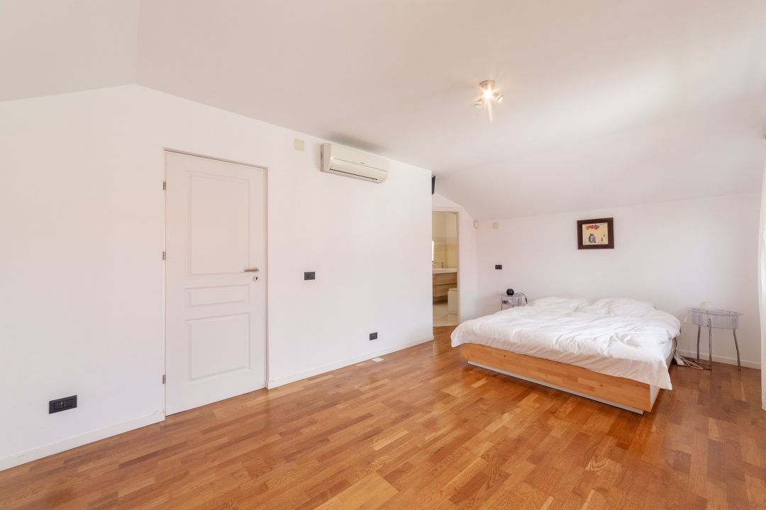 Casa premium Gavana zona superba - Poză 5