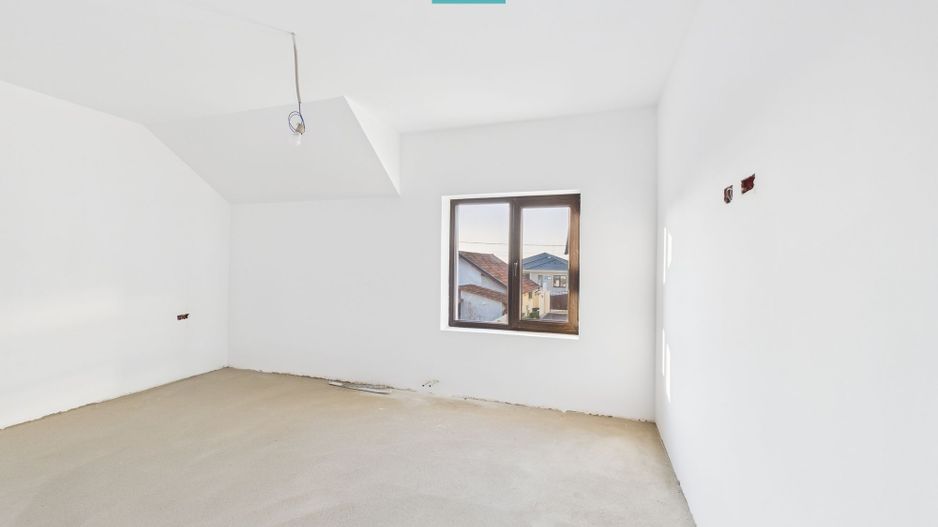 Casa cu 5 camere in Livada - Poză 22