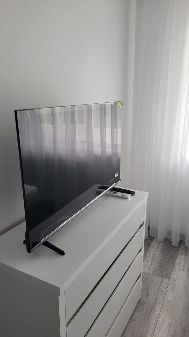 De inchiriat apartament cu 2 camere la Papadie, etaj 3, renovat, 550 E - Poză 14
