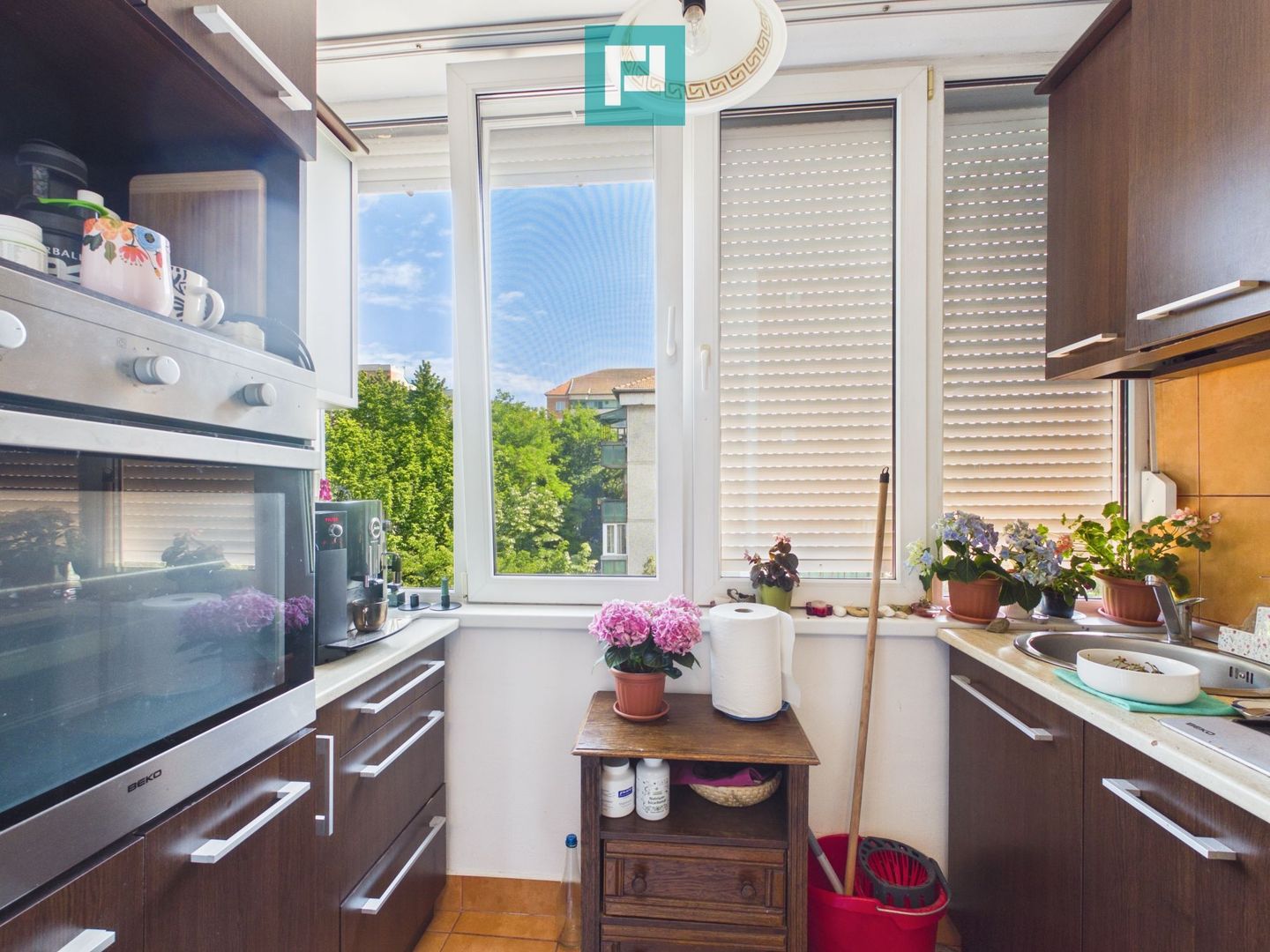 Decebal – PB 3 camere renovat modern - Poză 13