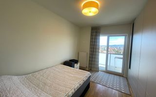 Apartament de 3 camere, modern, 80mp, parcare, zona Centrala - Poză 10