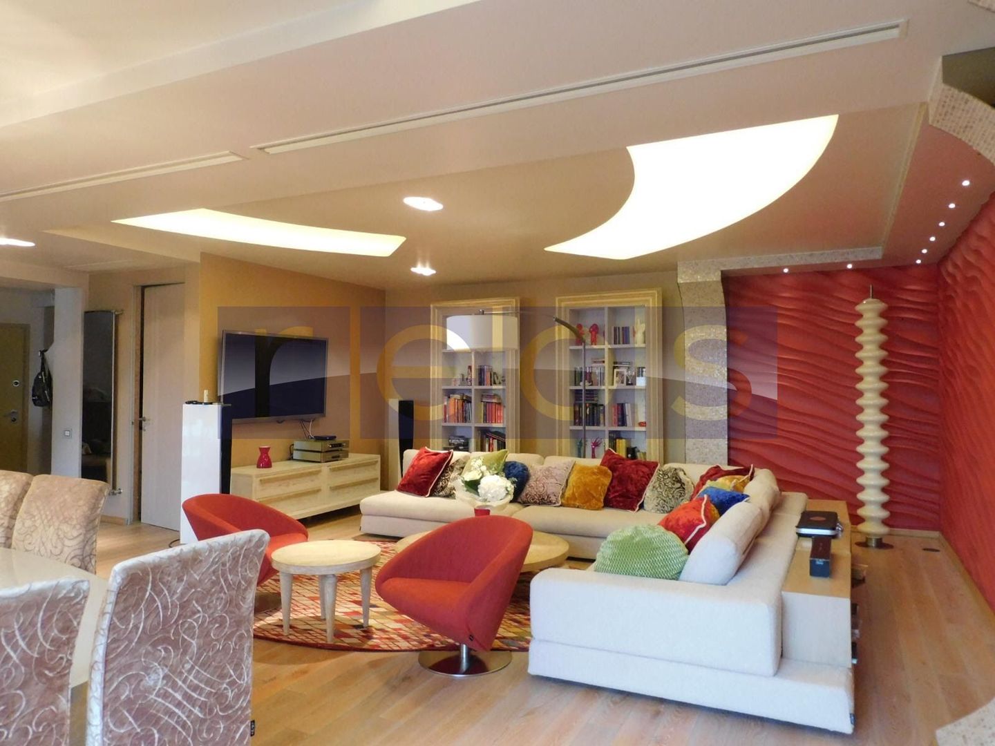 VANZARE DOROBANTI 4 CAMERE | 187 MP | - Poză 2