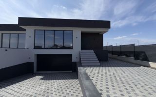 Duplex Hi-Tech Pașcani, 230 m2 - Poză 2
