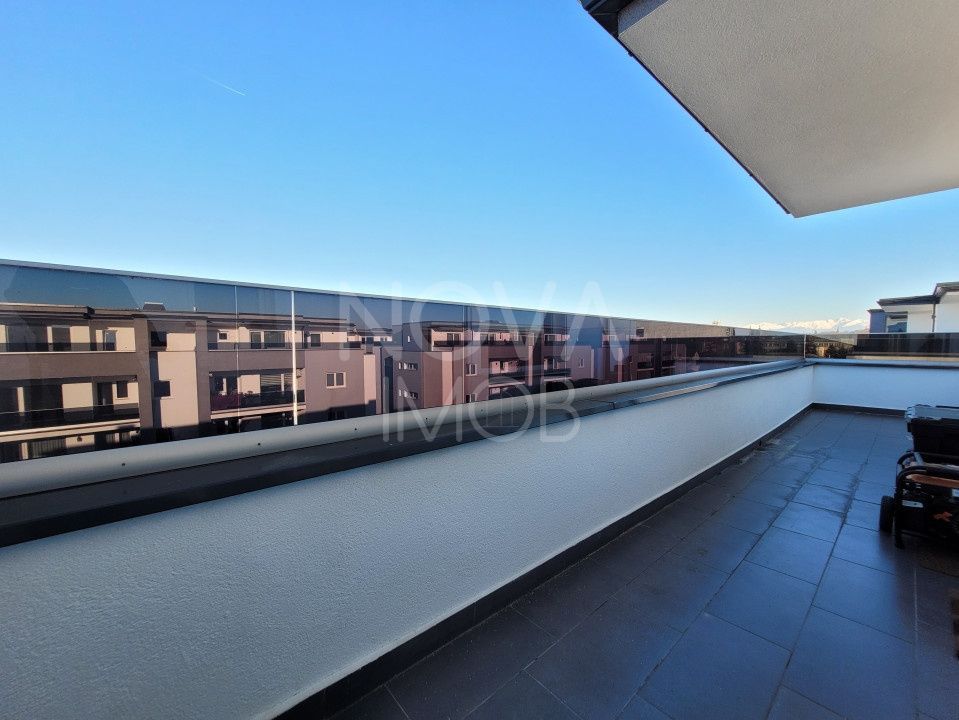 Penthouse 101 mp. utili + 56 mp. terasa Zona Piata Cluj - Cartier Kogalniceanu - Poză 17