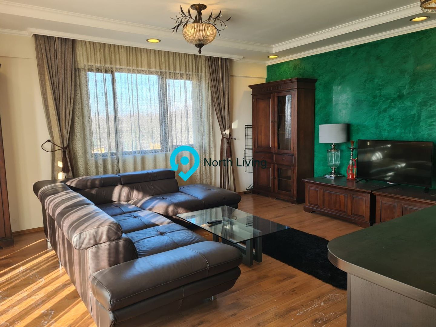 Chirie 3 Camere / Mobilat Nou Modern /  Piscina si Loc de Joaca - Poză 4