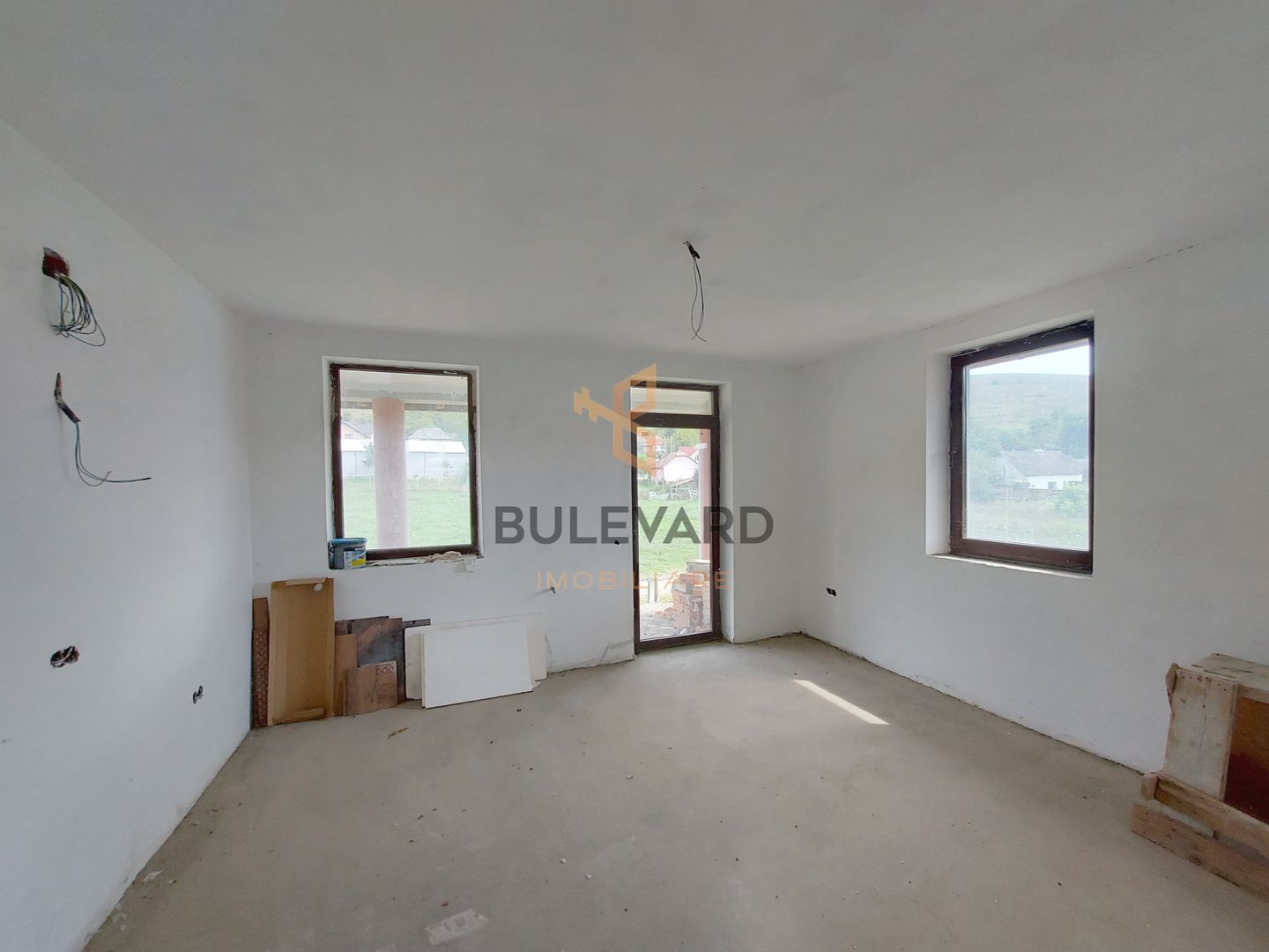 Casa individuala cu teren de 977 mp  la 5 minute de Dej! - Poză 6