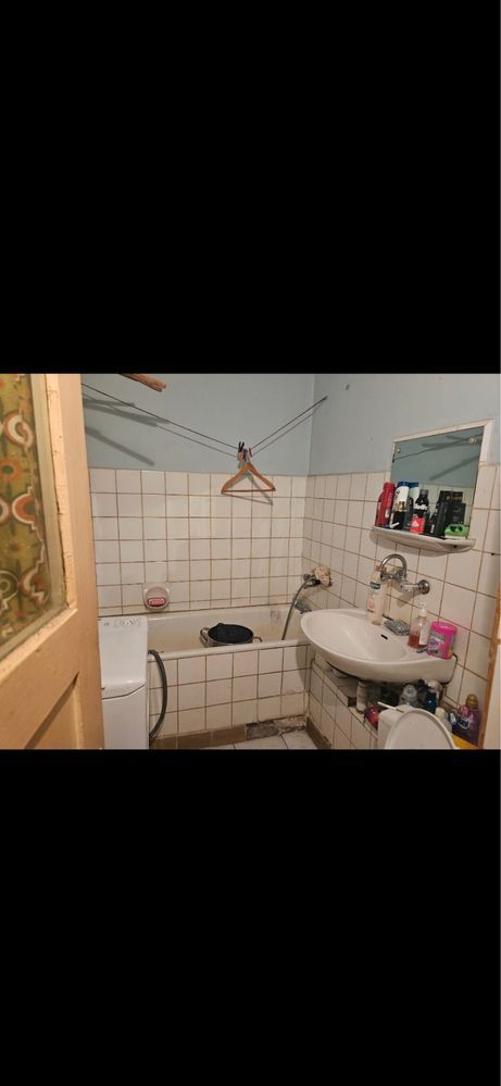 Vand apartament cu 3 camere in Carpati 2 - Poză 2