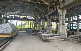 Platformă Industrială cu Cale Ferată si Infrastructură Completă - Poză 11