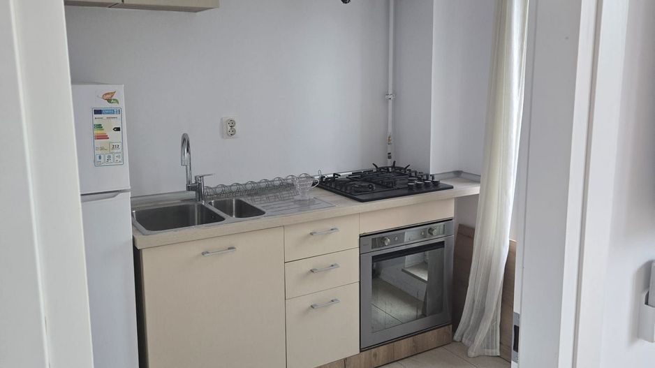 2 Camere +parcare in Cosmopolis - Poză 3