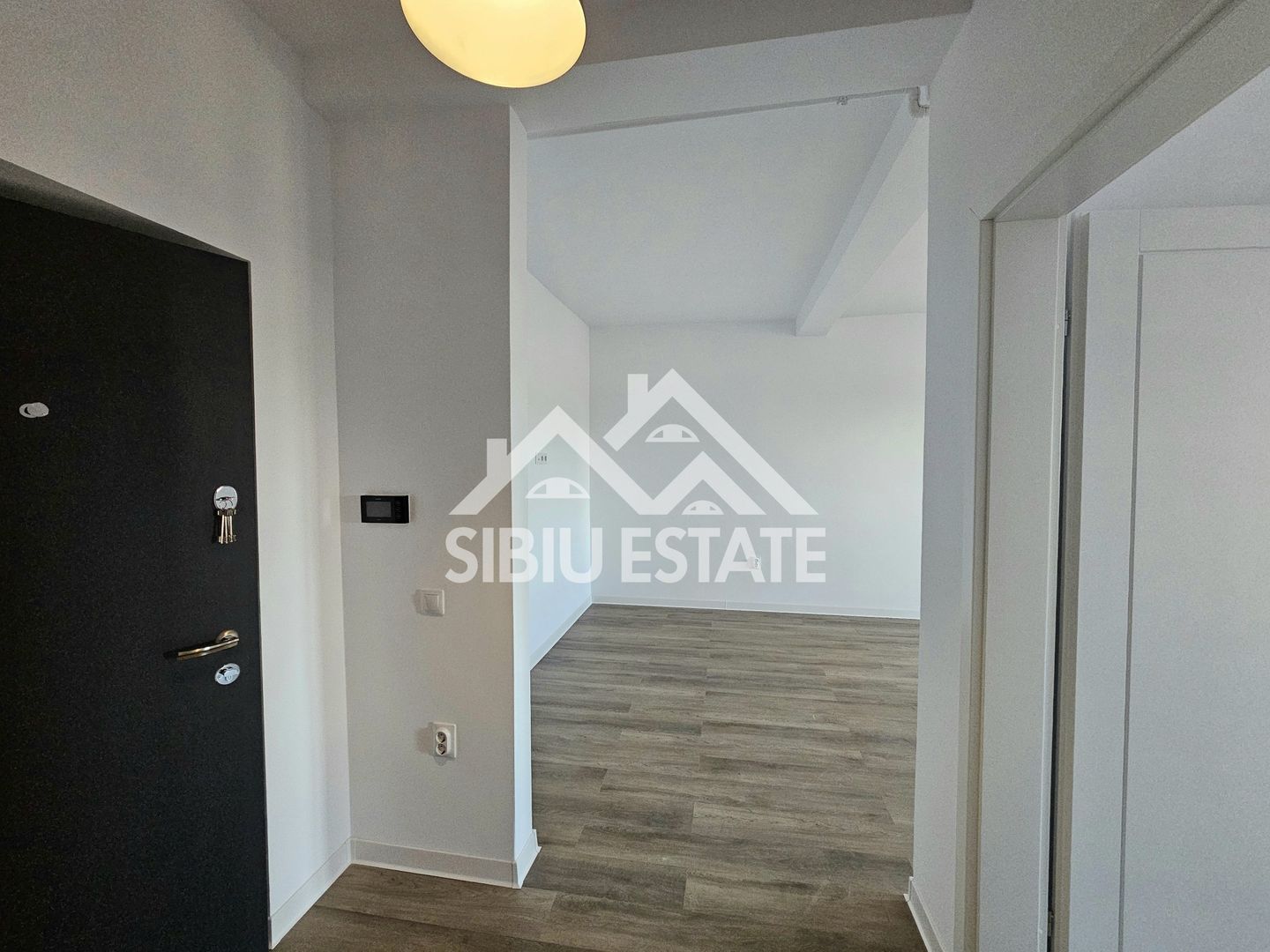 Apartament nou 2 camere etaj 1 - Poză 8