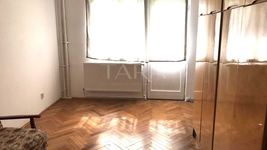Apartament 2 camere decomandat, Gheorgheni, Piața Hermes. - Poză 2