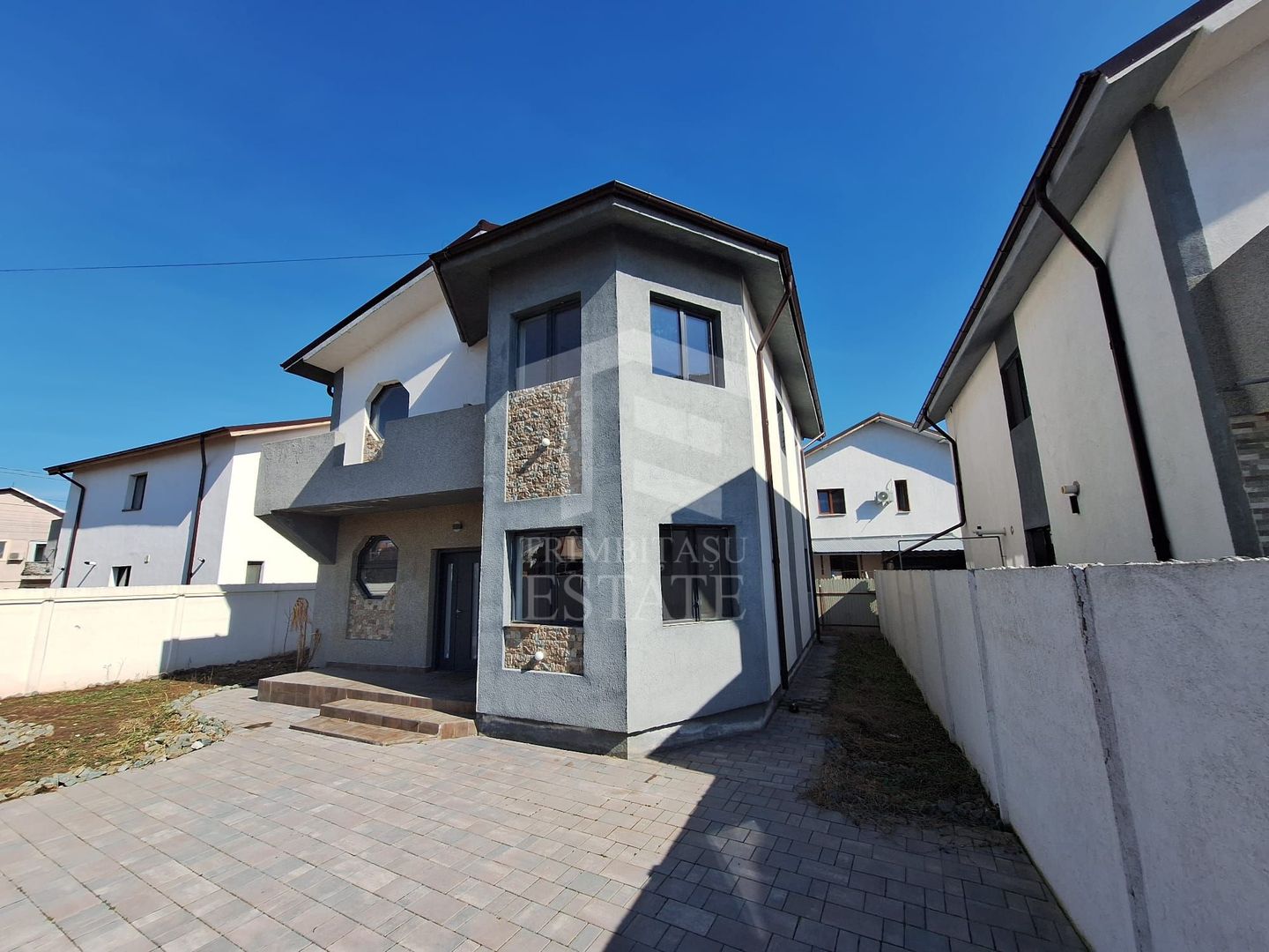 Vila Individuala Spatioasa  Parter+Etaj - LOT 266 mp - 3 Dormitoare - Poză 3
