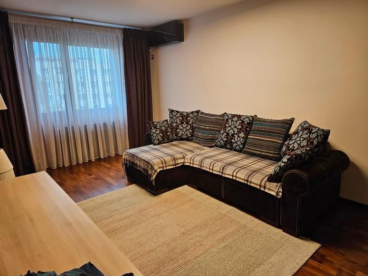 Închiriere 3 camere, aproape metrou Dristor, finisaje premium ✨ - Poză 1