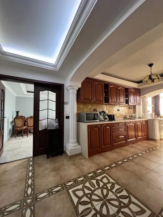 Apartament 2 camere, Piata centrala - Poză 2