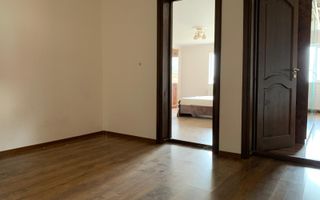 Duplex premium în vatra veche a localității Moșnița Veche - Poză 13