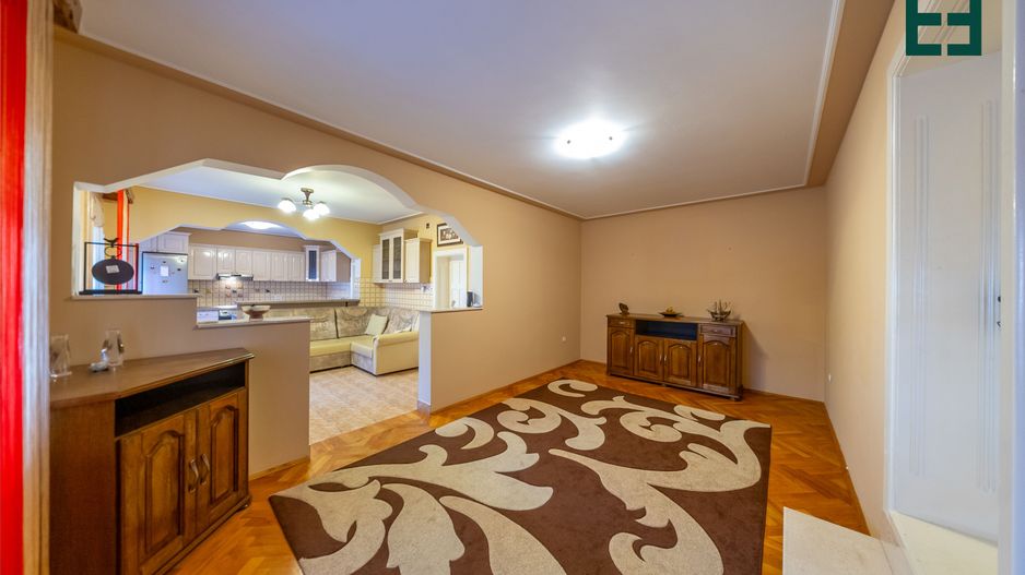 Casă 10 camere cu destinații multiple -  Pâncota - Arad - Poză 6