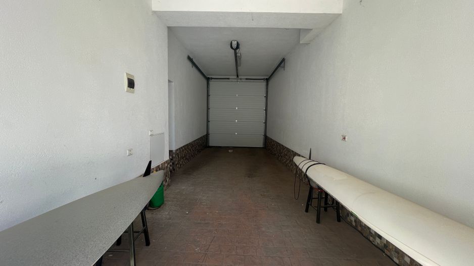 Casa spatioasa de inchiriat -ideala pentru o familie - Poză 29
