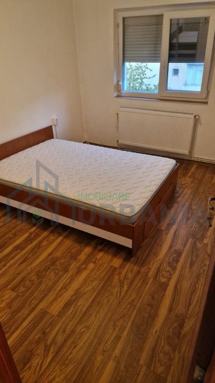 Vând apartament 3 camere, decomandat, in Iasi, str.Vamasoaia, utilat - Poză 6
